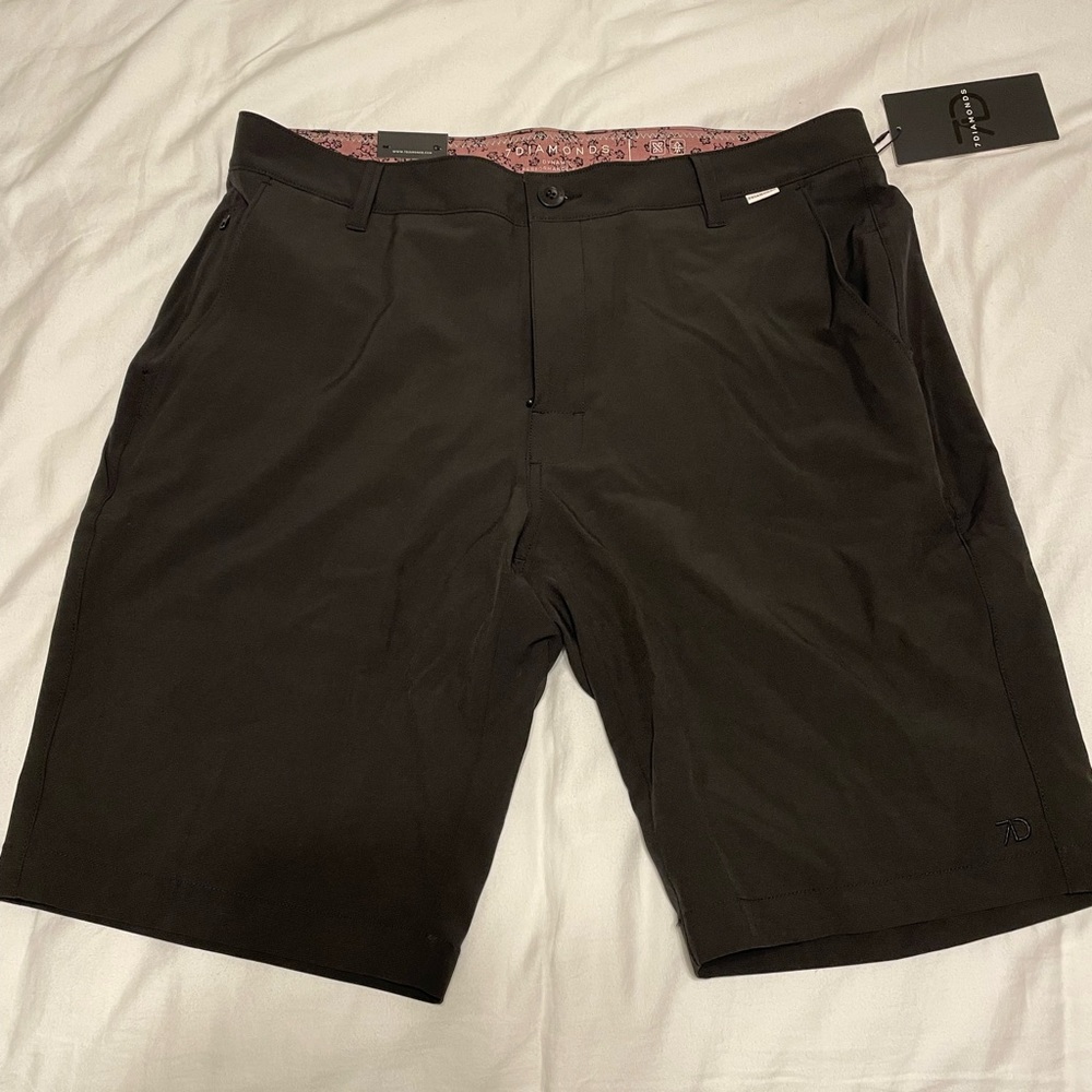 7Diamonds dynamic performance shorts